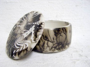 Horsehair Pottery